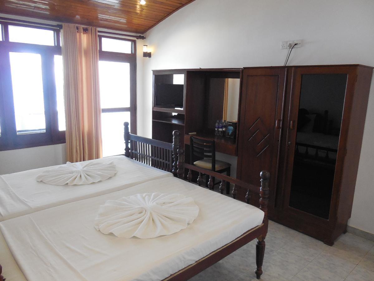 Miltons Beach Resort Unawatuna Eksteriør bilde