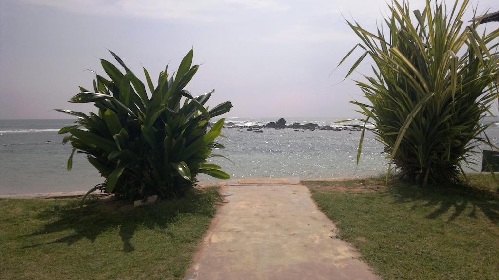 Miltons Beach Resort Unawatuna Eksteriør bilde