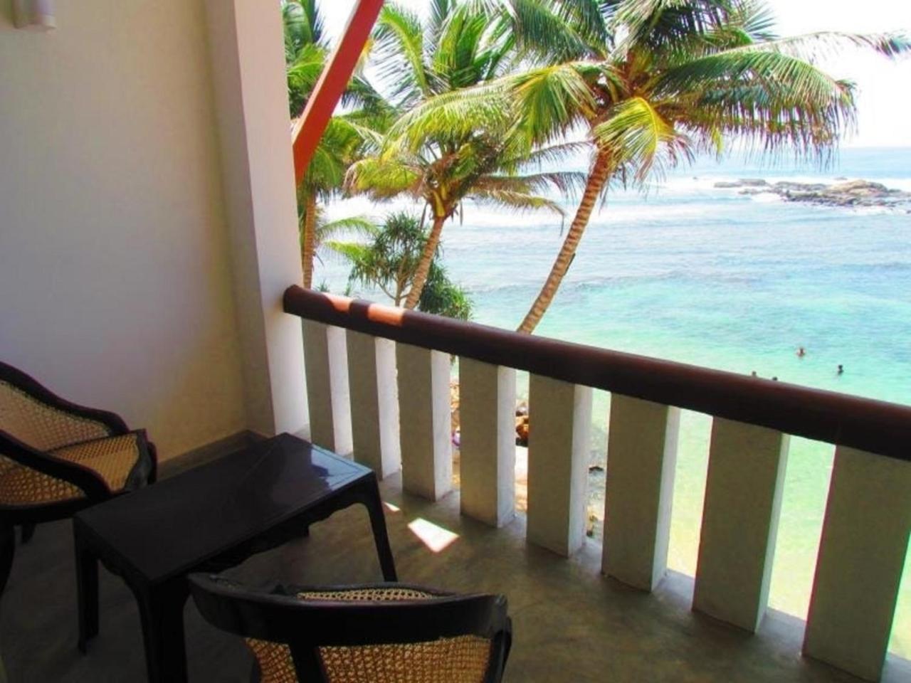 Miltons Beach Resort Unawatuna Eksteriør bilde