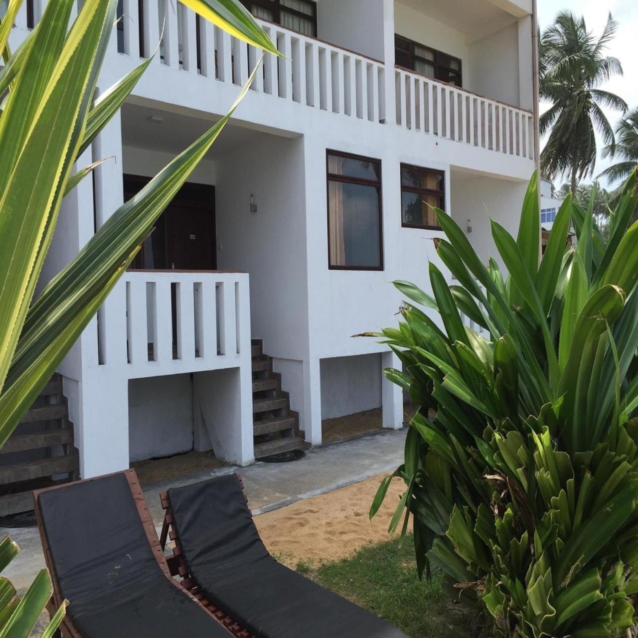 Miltons Beach Resort Unawatuna Eksteriør bilde