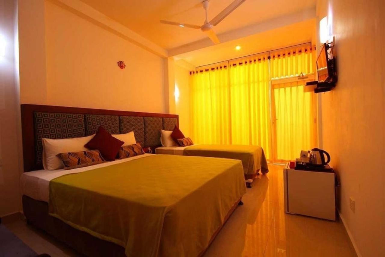 Miltons Beach Resort Unawatuna Eksteriør bilde
